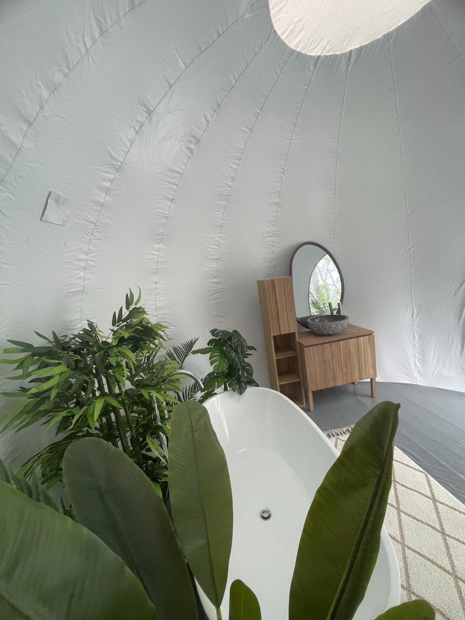 La Bulle Perchee De Chantilly Gouvieux Esterno foto